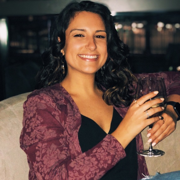 Meet the Posher, Annie! - Picture 1 of 1